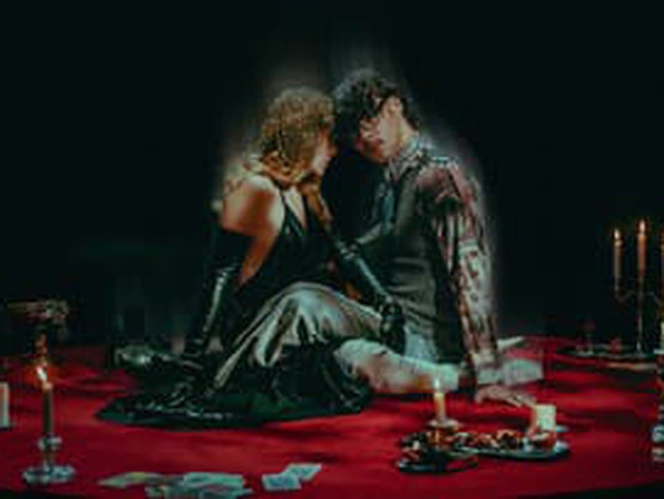 Víťazi SuperStar spojili svoje hlasy: ADONXS a Emma Drobná prichádzajú s nečakaným duetom Rituál