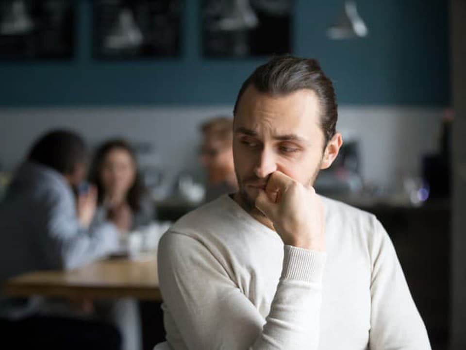 Neznášate small talk? Zistite, ako robiť networking ako introvert