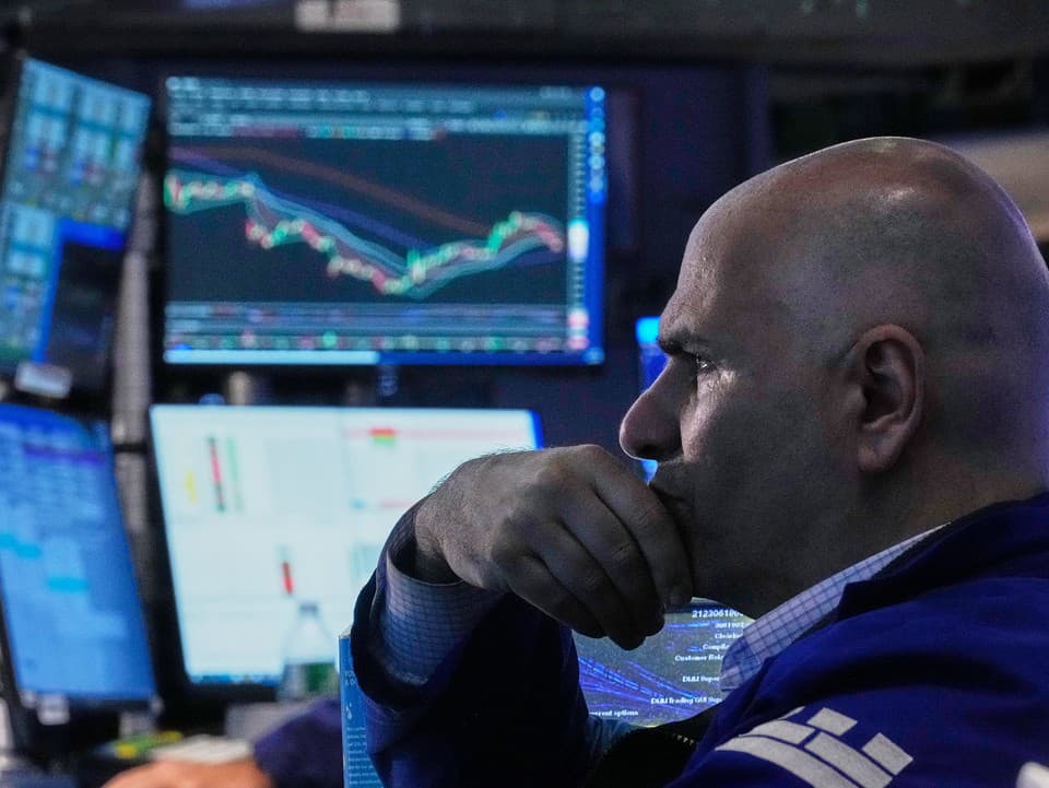 Ktorým akciám praje tento rok? Pozrite si víťazov a porazených na finančných trhoch!