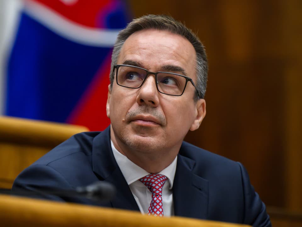 Trináste dôchodky zatiaľ zostávajú: Nad ich ďalšou budúcnosťou však visí veľký otáznik!