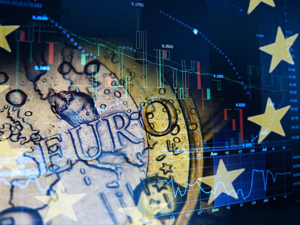 Tieto európske akcie v roku 2026 vystrelili o stovky percent: Čaká ich augustový prepad?