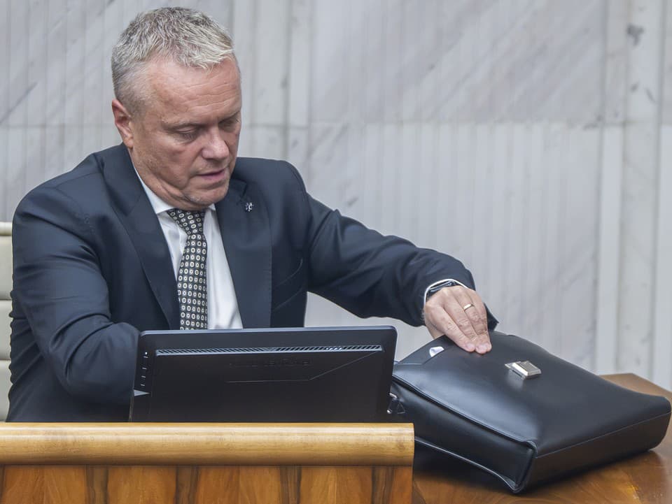 Trináste dôchodky a energopomoc pod paľbou kritiky: NKÚ poslal vláde vážne varovanie a tvrdé slová!