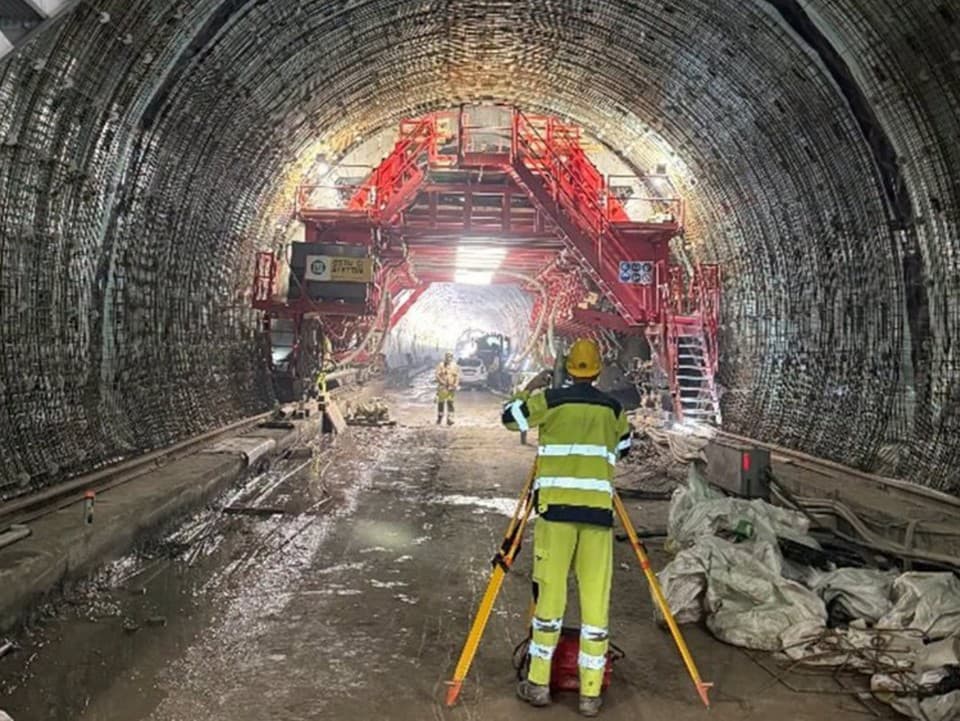 Dôležitý obchvat Prešova napreduje: Tunel Okruhliak čaká veľký míľnik, čo sa deje na stavbe? (foto)