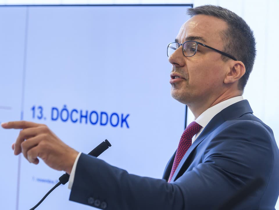 Budú trináste dôchodky adresnejšie? Koalícia dospela k jasnému záveru, odkazuje Erik Tomáš!