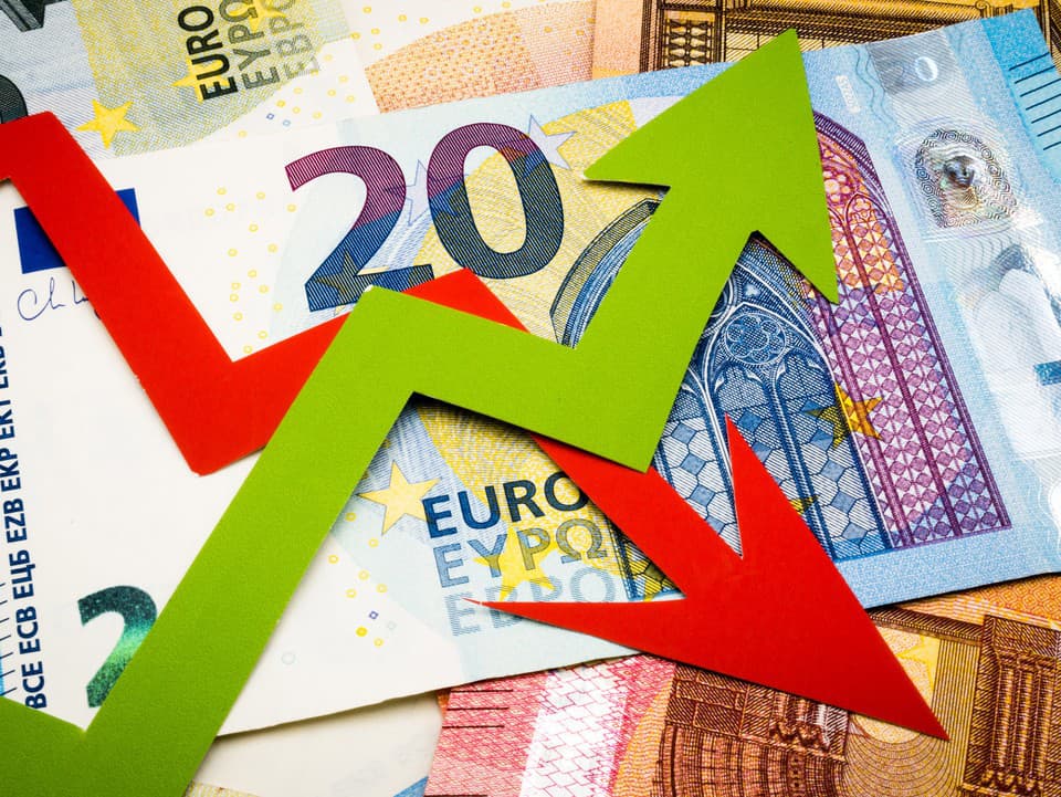Kto skutočne financuje Slovensko? Rebríček najväčších platiteľov daní ovládol nový hráč!