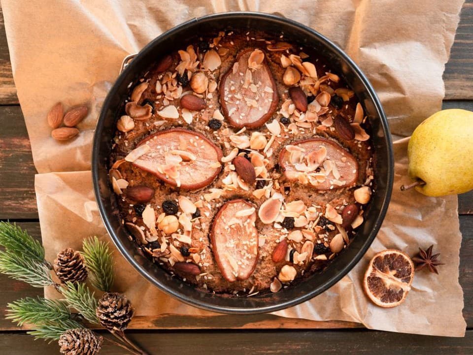 RECEPT na dnes: Hruškový koláč s orieškami – takto má chutiť a voňať jeseň v kuchyni