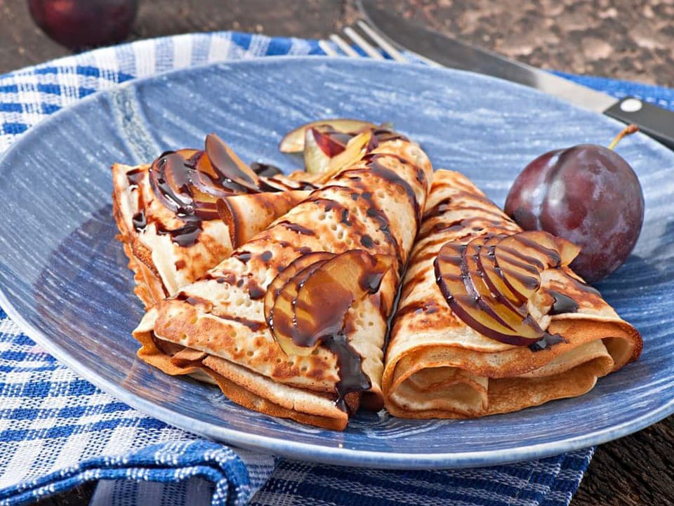 RECEPT na dnes: Slivkové palacinky s mascarpone – zjedia sa do posledného kúska
