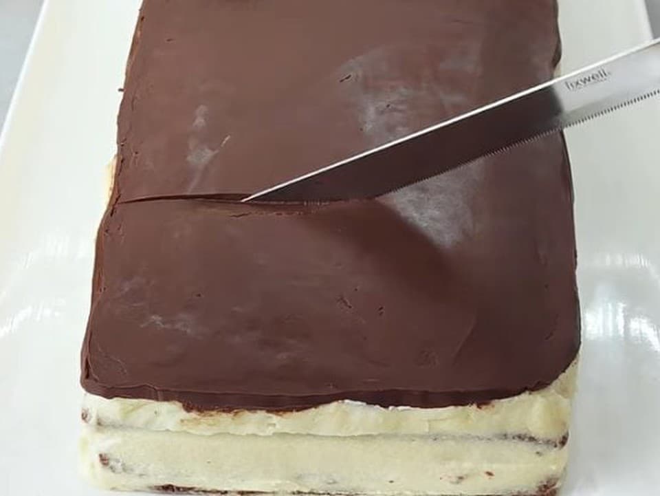 VIDEOTIP Krémový koláč, ktorý sa rozplýva v ústach: Zo stola zmizne rýchlosťou blesku