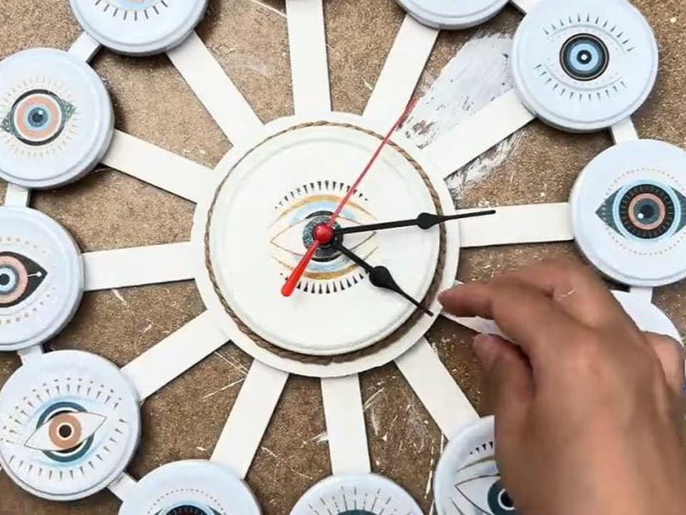 VIDEOTIP Nevyhadzujte vrchnáky zo zaváraninových pohárov: Využite ich na krásne dekorácie
