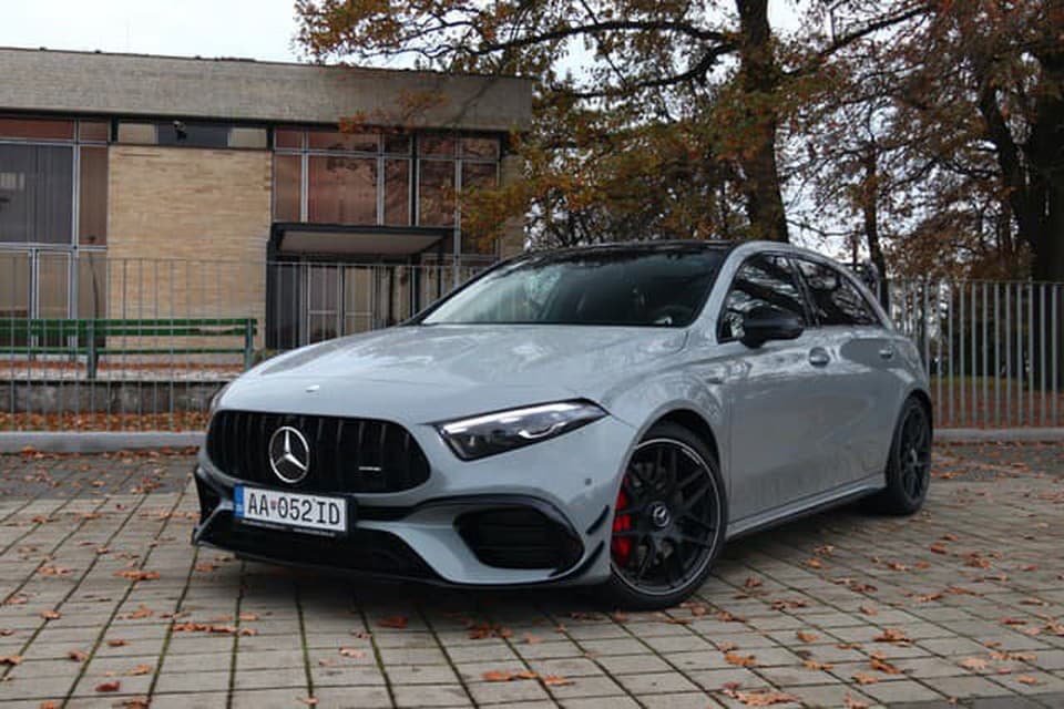 TEST: Mercedes-AMG A45 S 4Matic+ superšport v praktickej karosérii