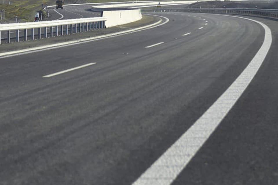 NDS chystá na sobotu začiatok výmeny povrchu na D1. V tomto úseku opatrne