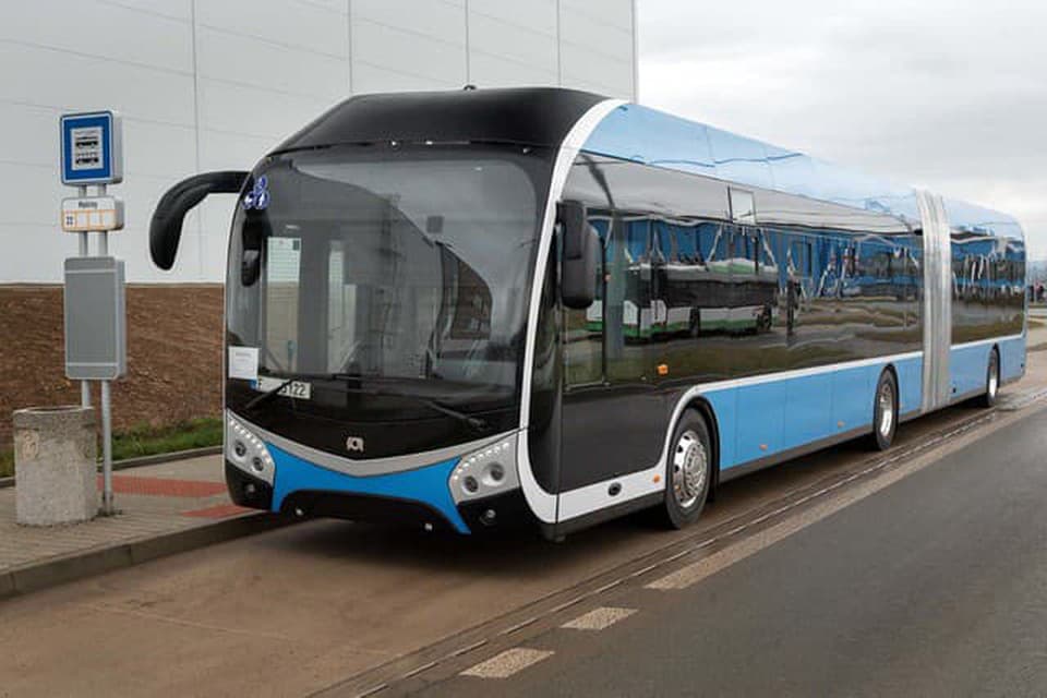 V Košiciach dokončujú nabíjacie stanice pre nové kĺbové elektrobusy