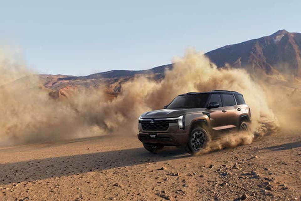Mitsubishi Pajero 5. generácie prichádza na pevnom ráme a so silným naftovým motorom