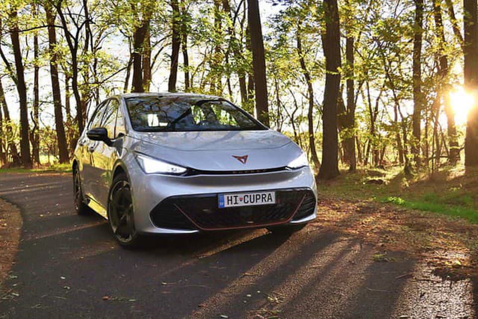 TEST: Cupra Born - s veľkou baterkou a zadným pohonom