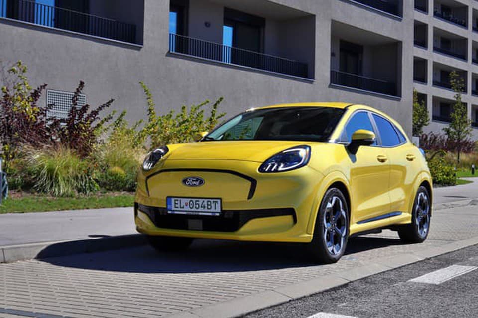 TEST: Ford Puma Gen-E - Puma medzi elektromobilmi je ako líška v kurníku