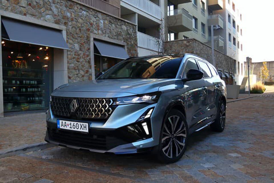 TEST: Renault Espace - nikomu to nepovedzte, ale MPV žije ďalej