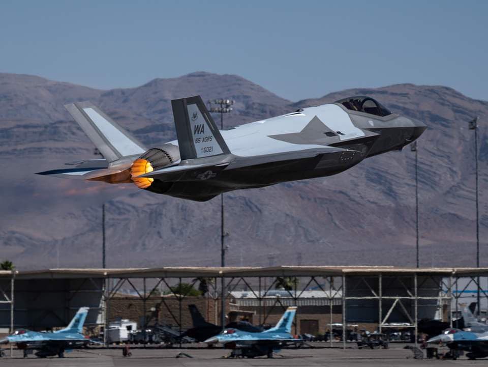 Stealth súčiastka F-35 zmizla cestou do USA. Skončila v Hongkongu
