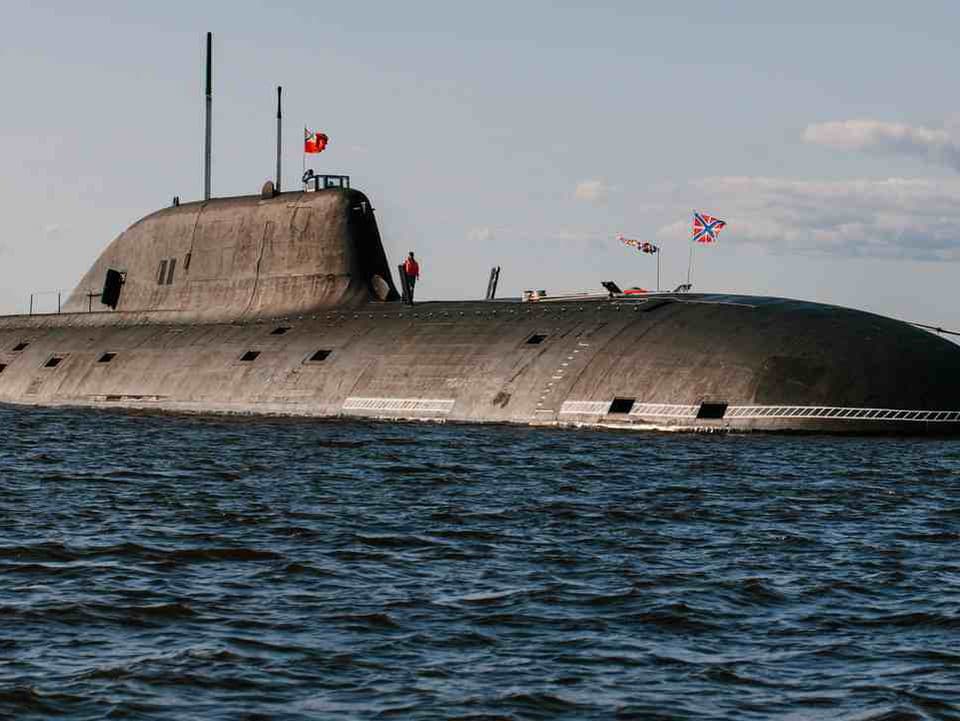 Rusko vyslalo na more novú jadrovú ponorku. Khabarovsk má niesť až šesť Putinových „zbraní súdneho dňa“ Poseidon