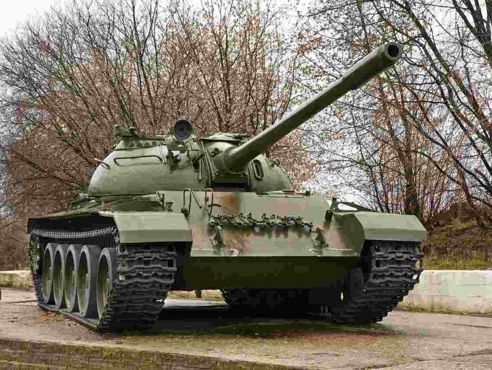 Ukrajinci dali starému sovietskemu BMP nový mozog. Španielska veža z neho robí oveľa nebezpečnejší stroj