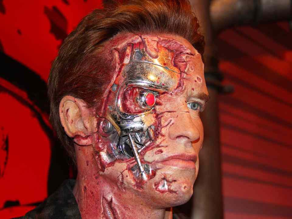 Fedorov chce nový Manhattanský projekt. Po Armáde dronov chce dostať na front humanoidné roboty