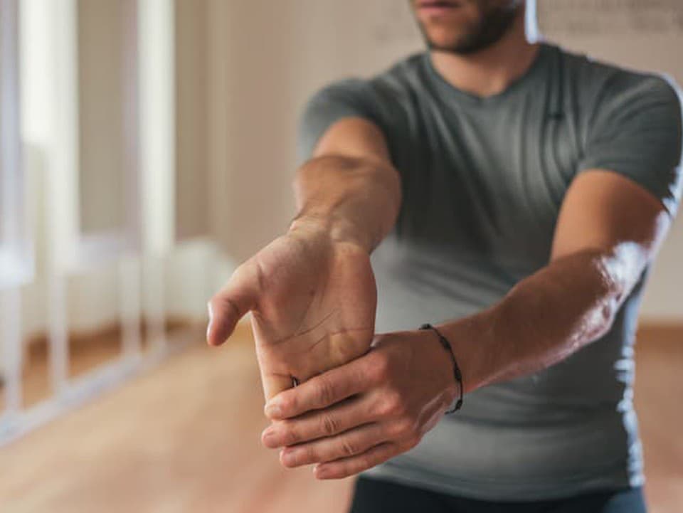 Jednoduchý test: Skontrolujte si prietok krvi do mozgu a tela podľa tajného postupu tradičnej čínskej medicíny!