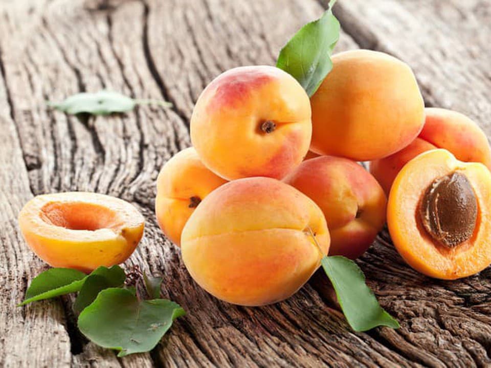 Toto ovocie je výživovou bombou leta: Obsahuje vitamíny pre oči aj srdce, navyše je vhodné pri chudnutí