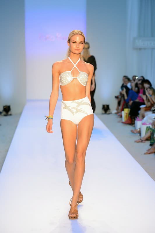Prehliadka Mercedes-Benz Fashion Week