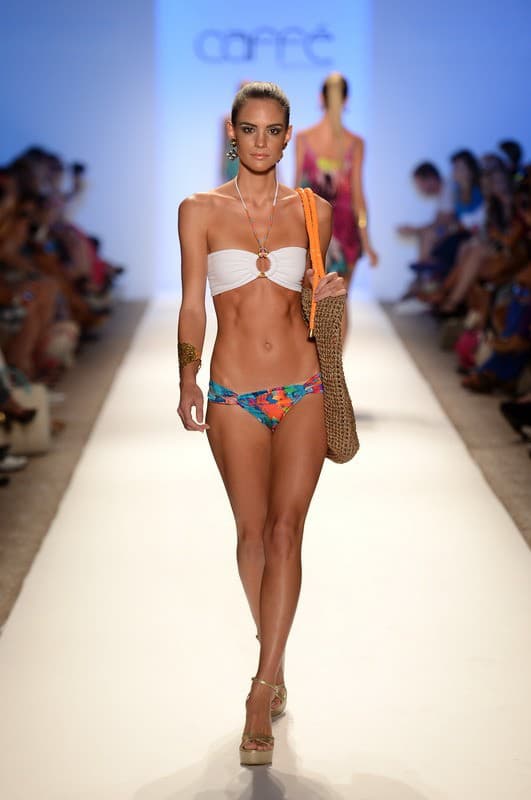 Prehliadka Mercedes-Benz Fashion Week
