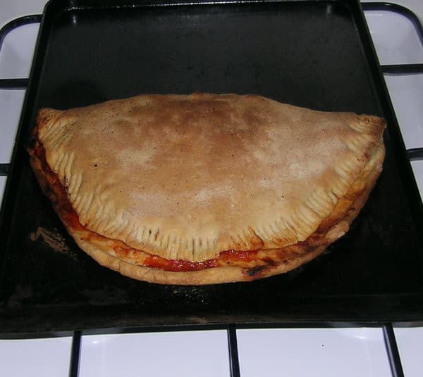 Pizza Calzone