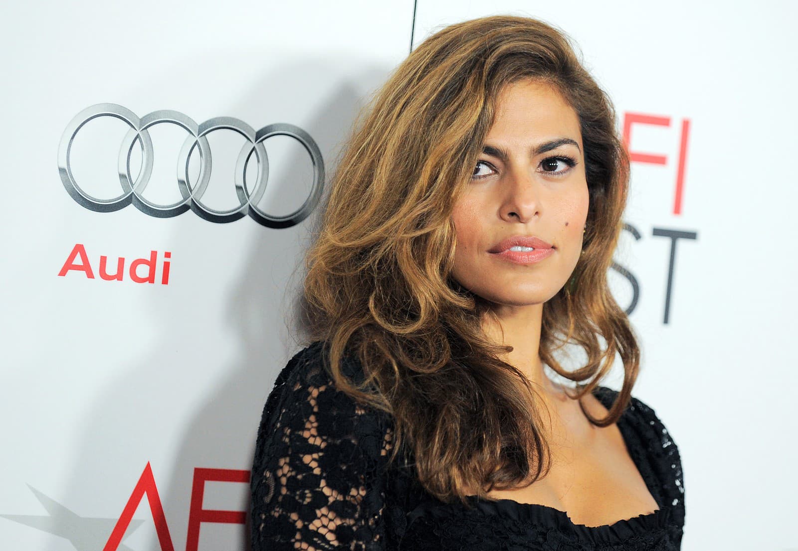 Latinská kráska Eva Mendes