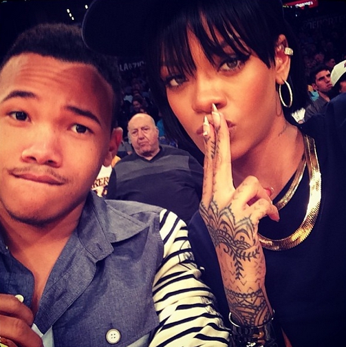 Rihanna od mladšieho brata