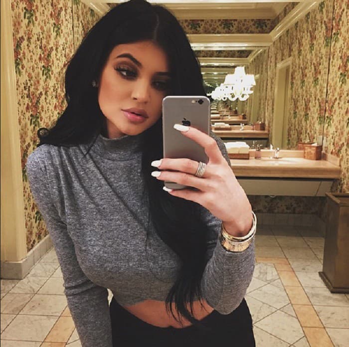 Kylie Jenner ešte nedosiahla