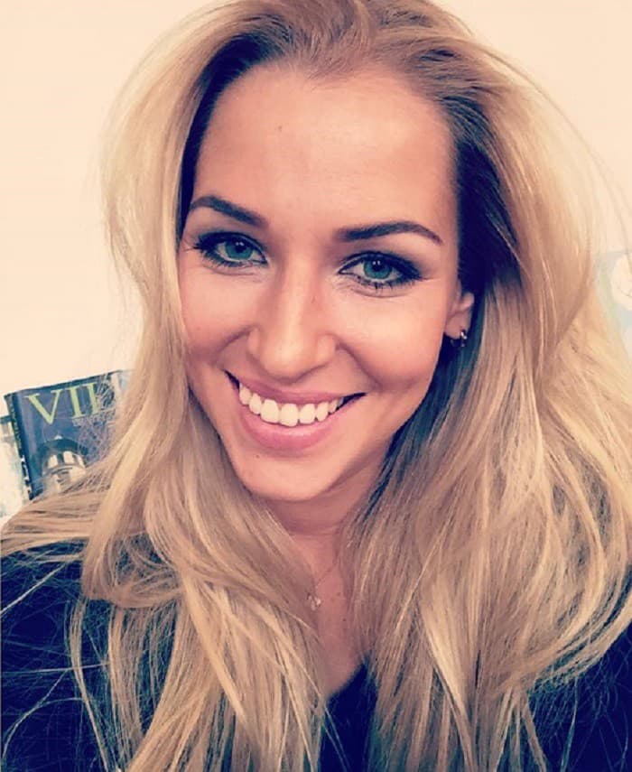Naša krásna tenistka žije