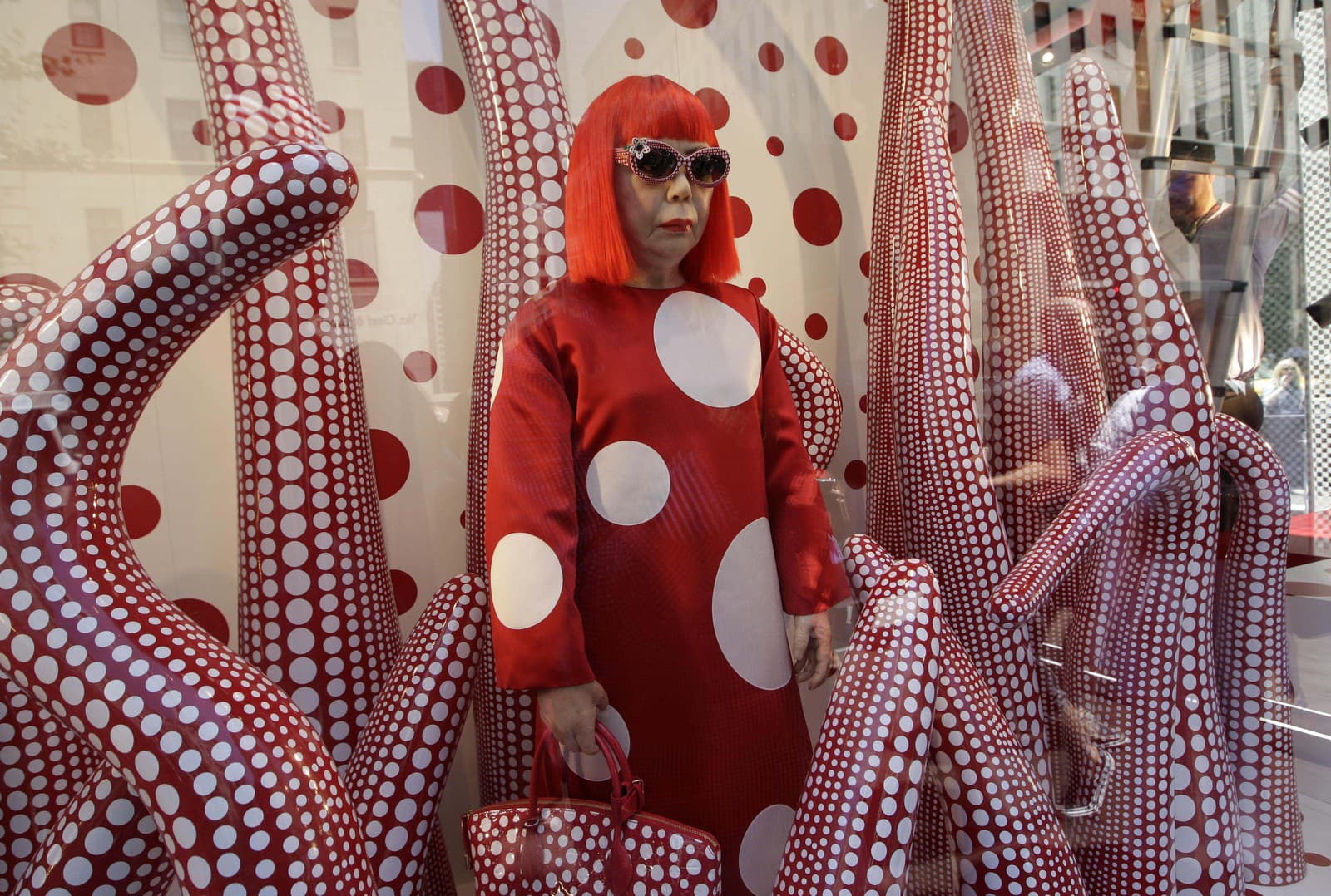 Yayoi Kusama má v