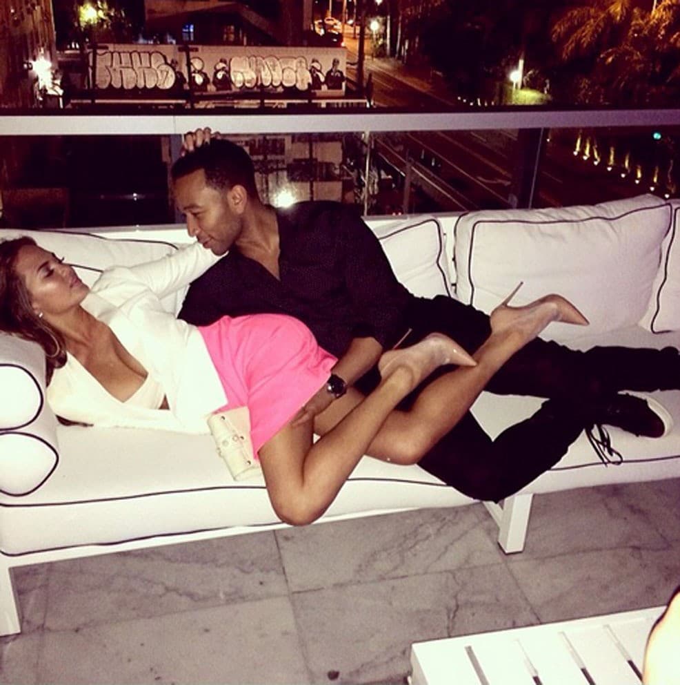 Chrissy a John sa