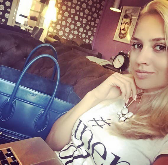 Krásna moderátorka dokončuje už