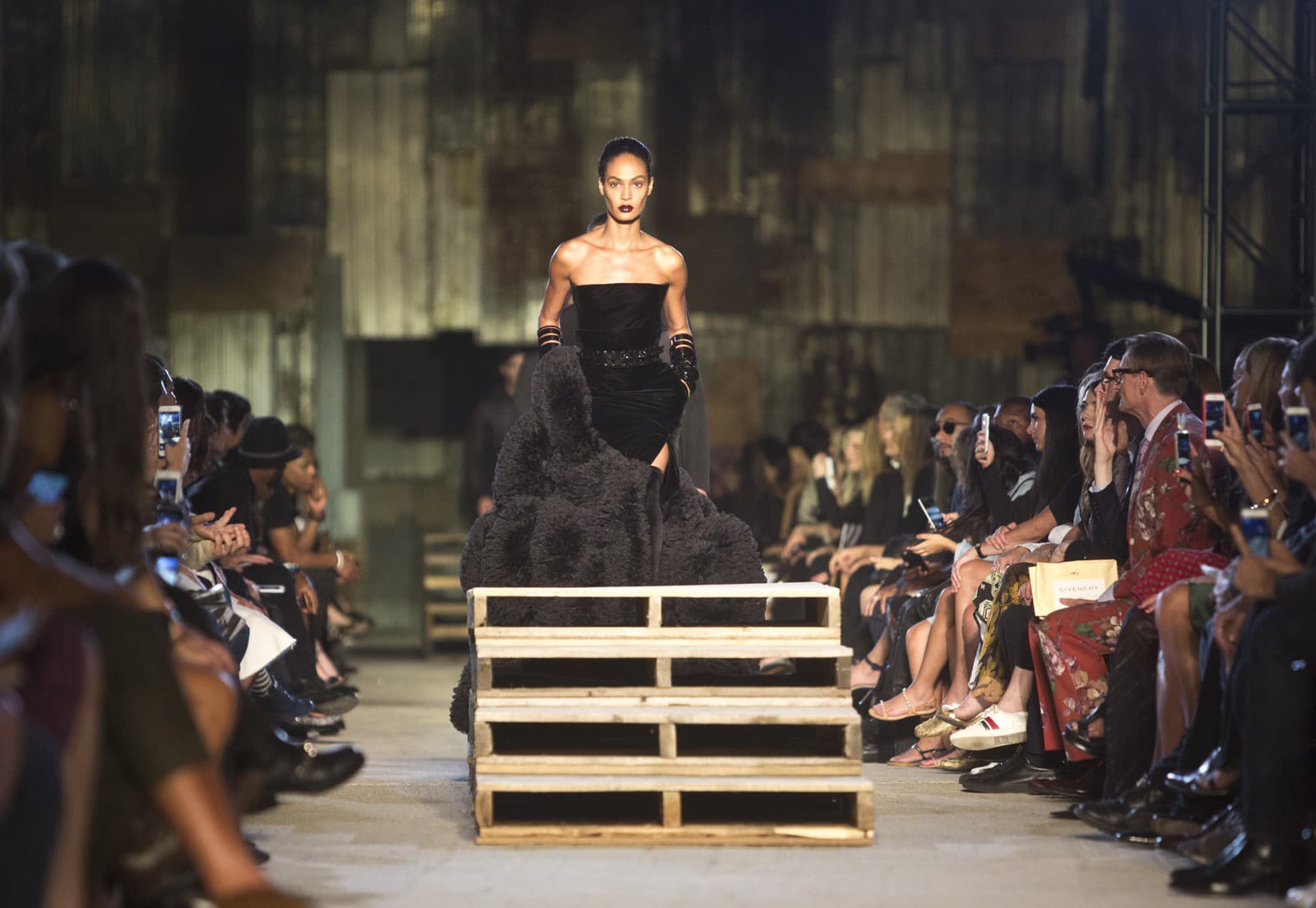 Joan Smalls počas prehliadky