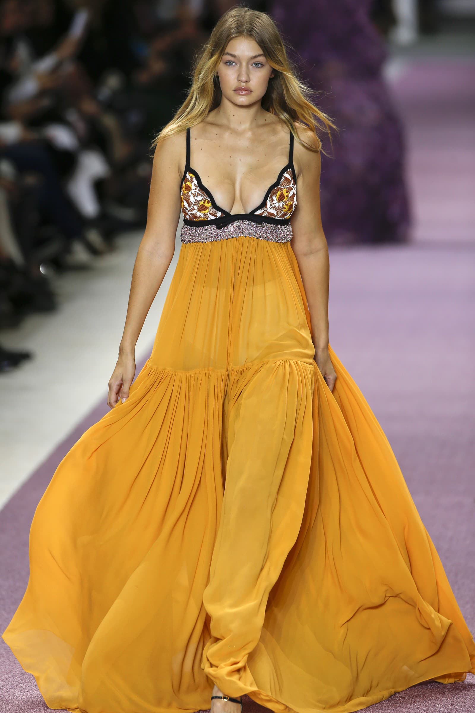 Modelka Gigi Hadid na