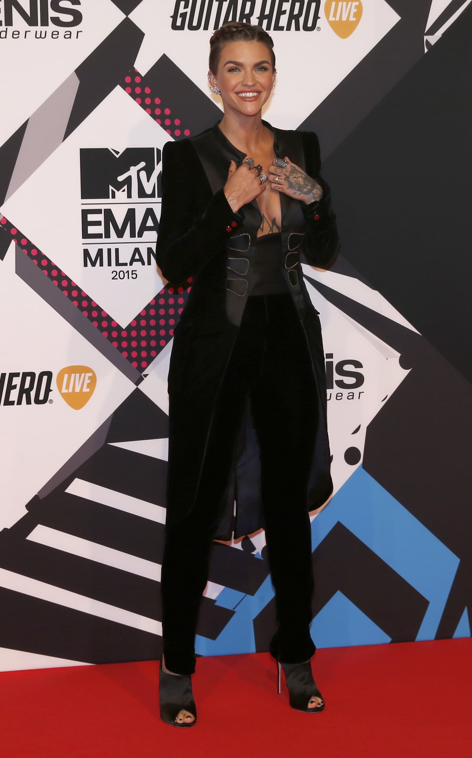 Hostiteľka večera Ruby Rose