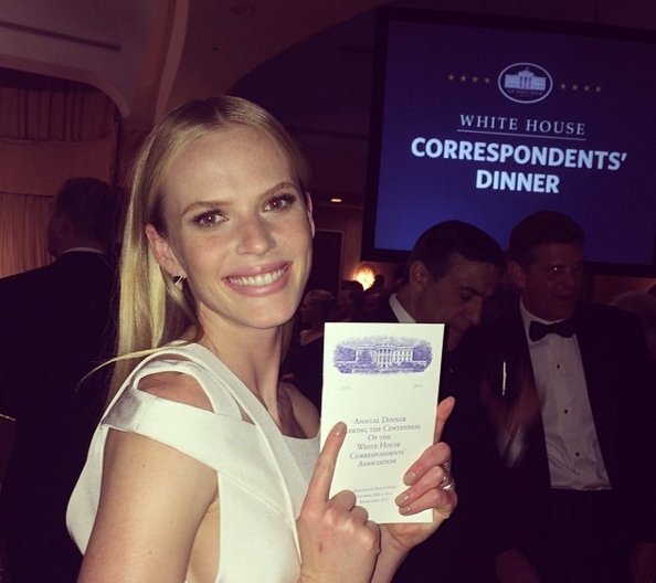 Krásna Anne Vyalitsyna a
