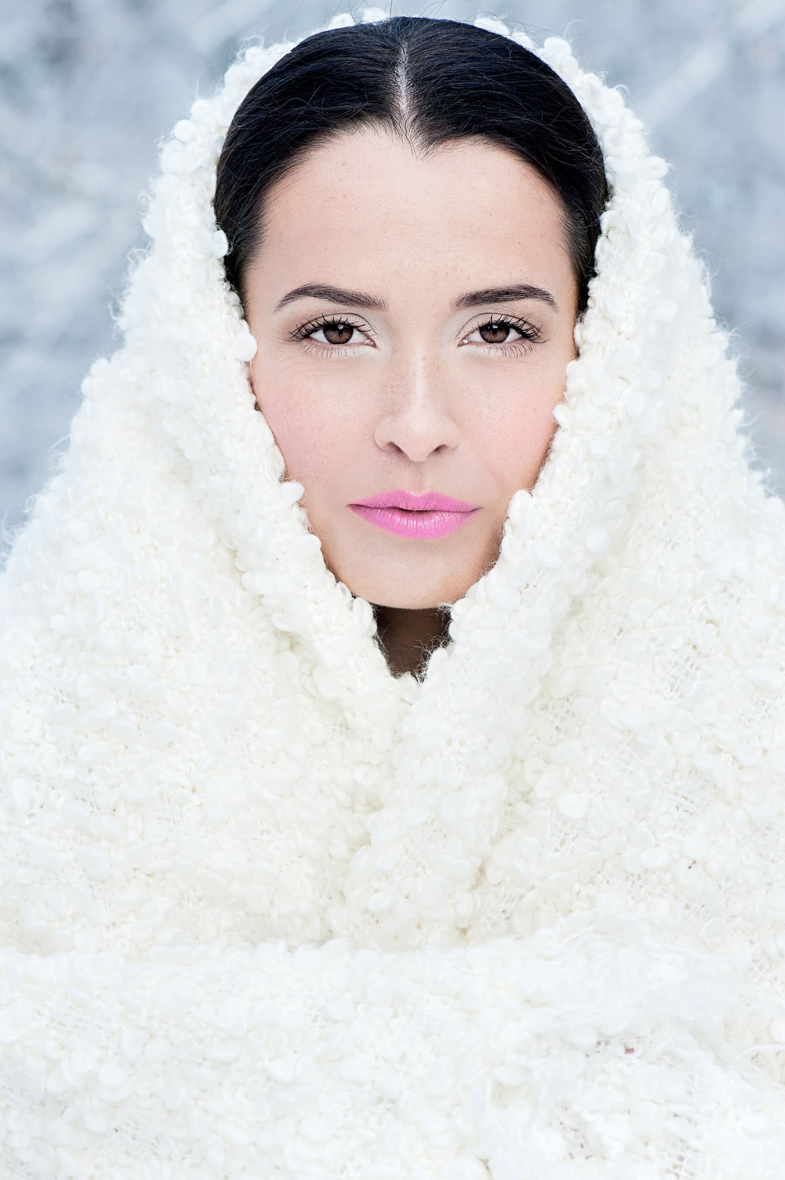 V zime nás make-up