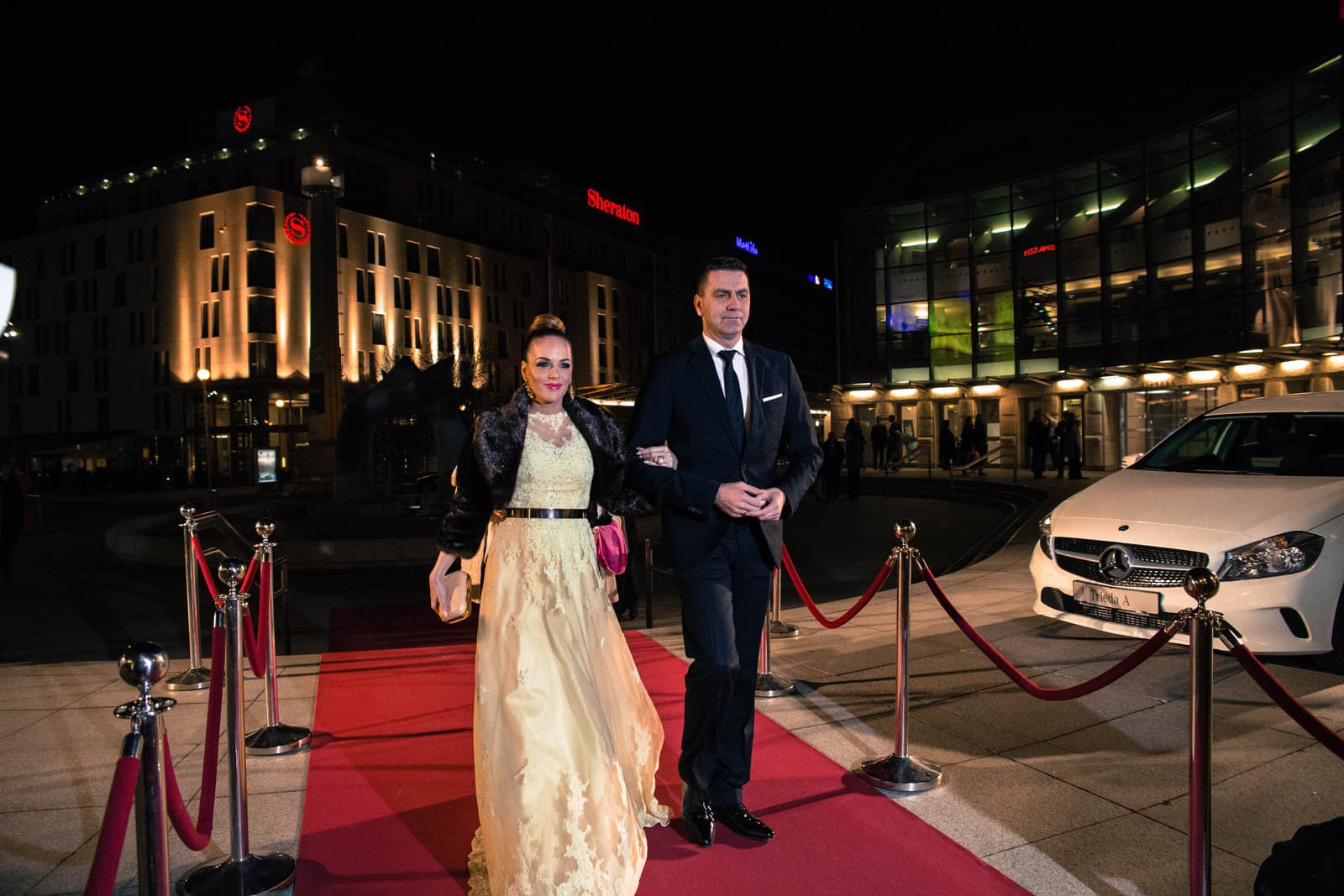 Karin Haydu oslnila v