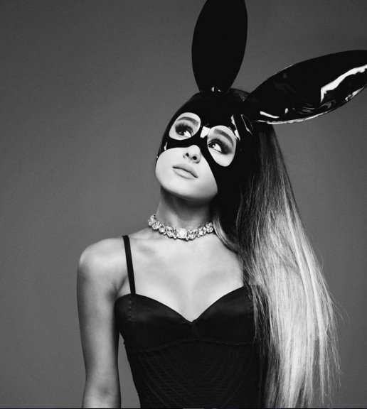 Speváčka Ariana Grande je