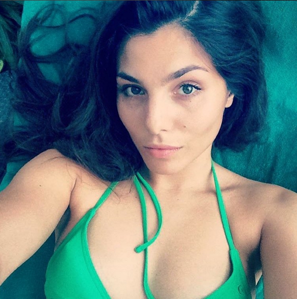 Stina Sanders odišla z