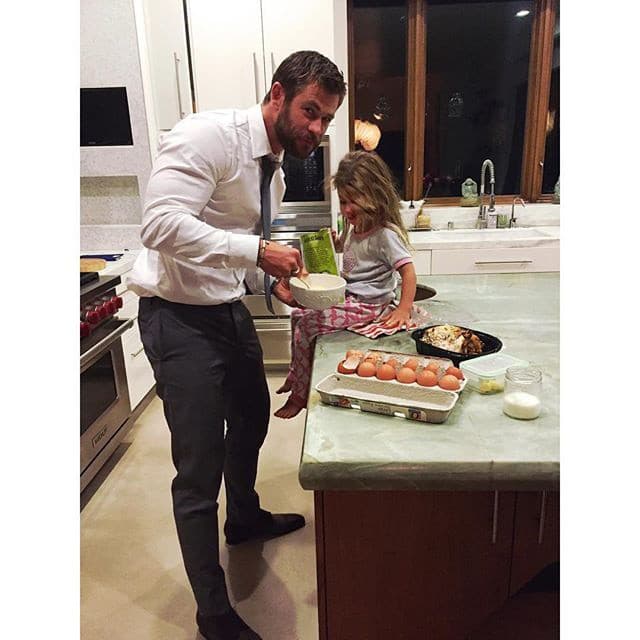 Chris Hemsworth je hollywoodsky