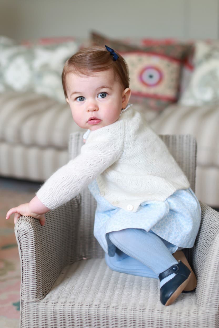 Rozkošná princezná Charlotte oslavuje