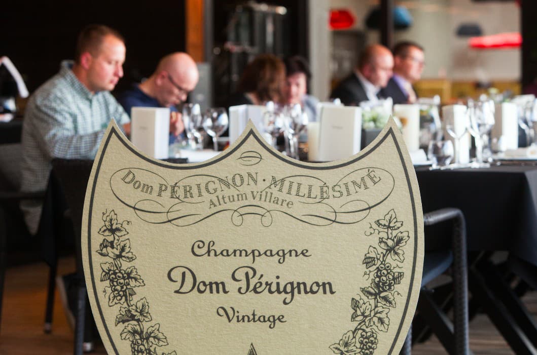 Dom Pérignon patrí k