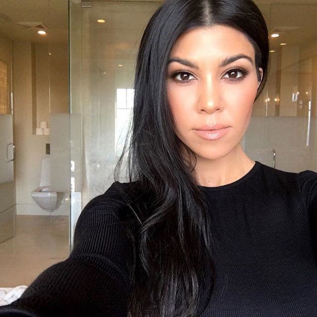Kourtney Kardashian patrí je