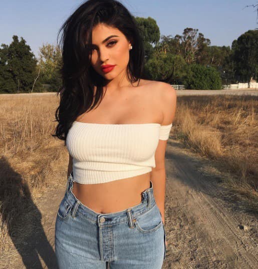 Kylie má krivky, ktoré