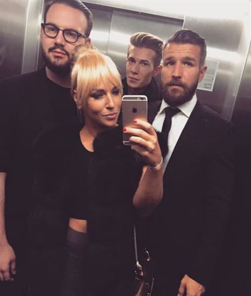 Dominika so svojím manželom